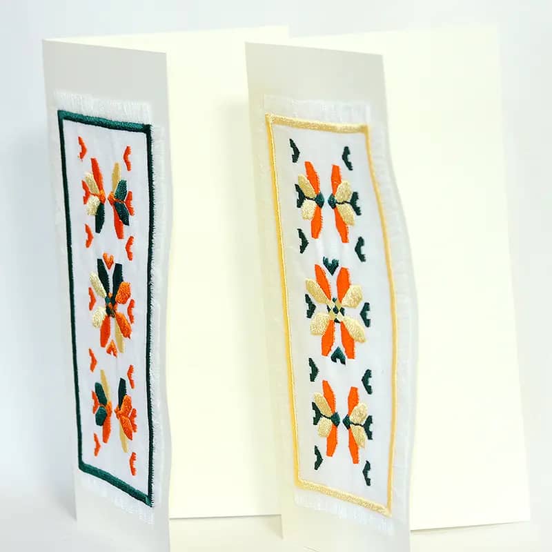 ウクライナ雑貨 花刺繍 ウクライナ刺繍のグリーティングカード「Bee」 20cm x 10cm - 【公式】ユーラシア雑貨 ルイノク